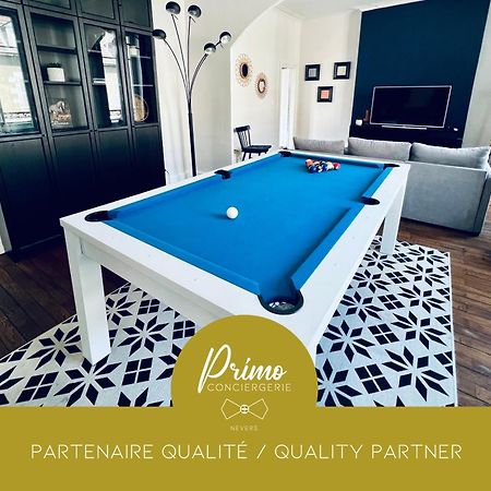 Le General: Prestigious Apartment with Billiards and Private Parking Nevers Exterior photo